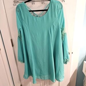 NWT Entro Women's Aqua Lace Sleeve Top dress